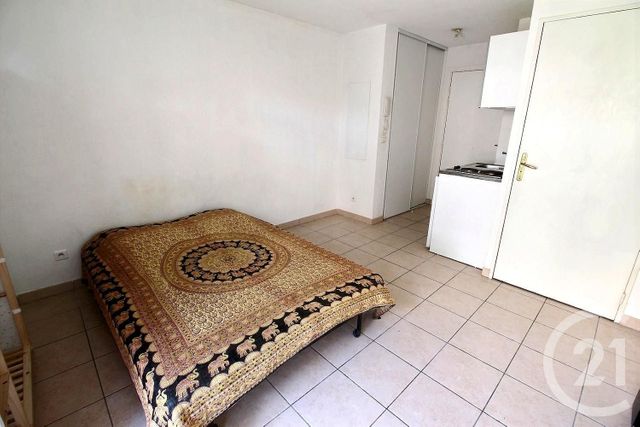Studio à vendre - 1 pièce - 18.2 m2 - NICE - 06 - PROVENCE-ALPES-COTE-D-AZUR - Century 21 Optimmo Studio à vendre - 1 pièce - 18.2 m2 - NICE - 06 - PROVENCE-ALPES-COTE-D-AZUR - Century 21 Optimmo