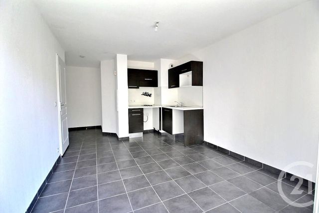 Afficher la photo en grand Appartement F1 à vendre - 1 pièce - 20.2 m2 - NICE - 06 - PROVENCE-ALPES-COTE-D-AZUR - Century 21 Optimmo