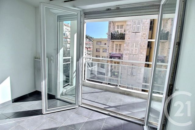 Afficher la photo en grand Appartement F1 à vendre - 1 pièce - 20.2 m2 - NICE - 06 - PROVENCE-ALPES-COTE-D-AZUR - Century 21 Optimmo