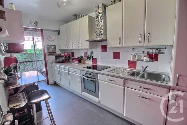 Appartement F2 à vendre - 2 pièces - 54.7 m2 - NICE - 06 - PROVENCE-ALPES-COTE-D-AZUR - Century 21 Optimmo Appartement F2 à vendre - 2 pièces - 54.7 m2 - NICE - 06 - PROVENCE-ALPES-COTE-D-AZUR - Century 21 Optimmo