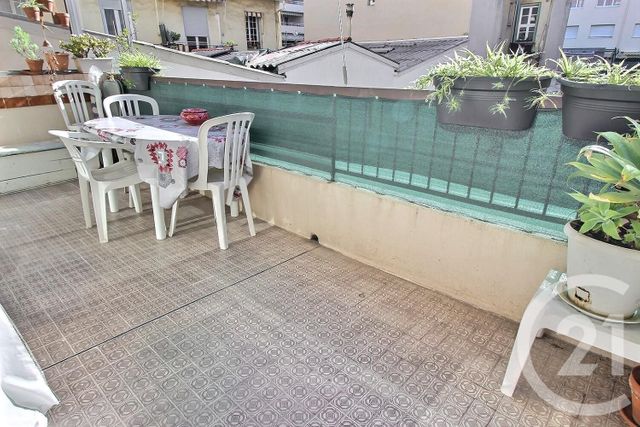 Appartement F2 à vendre - 2 pièces - 54.7 m2 - NICE - 06 - PROVENCE-ALPES-COTE-D-AZUR - Century 21 Optimmo Appartement F2 à vendre - 2 pièces - 54.7 m2 - NICE - 06 - PROVENCE-ALPES-COTE-D-AZUR - Century 21 Optimmo