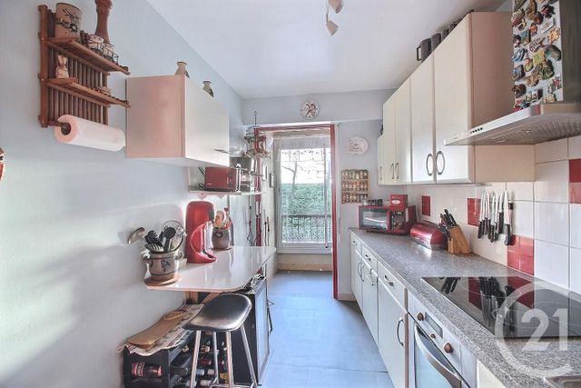 Appartement F2 à vendre - 2 pièces - 54.7 m2 - NICE - 06 - PROVENCE-ALPES-COTE-D-AZUR - Century 21 Optimmo Appartement F2 à vendre - 2 pièces - 54.7 m2 - NICE - 06 - PROVENCE-ALPES-COTE-D-AZUR - Century 21 Optimmo