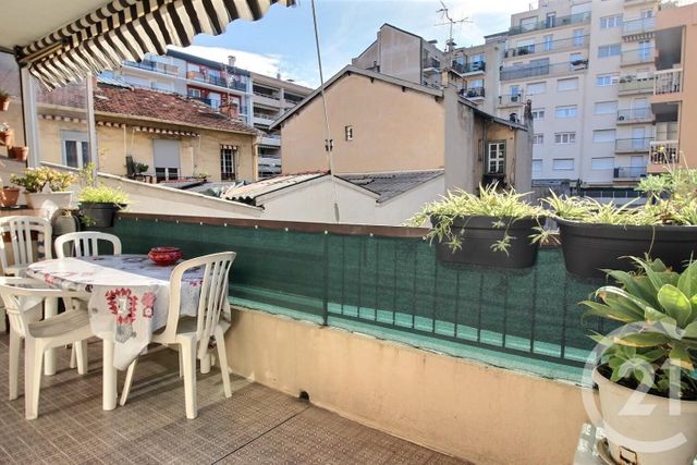 Appartement F2 à vendre - 2 pièces - 54.7 m2 - NICE - 06 - PROVENCE-ALPES-COTE-D-AZUR - Century 21 Optimmo Appartement F2 à vendre - 2 pièces - 54.7 m2 - NICE - 06 - PROVENCE-ALPES-COTE-D-AZUR - Century 21 Optimmo