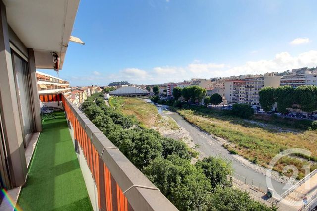 Afficher la photo en grand Appartement F3 à vendre - 3 pièces - 77.0 m2 - NICE - 06 - PROVENCE-ALPES-COTE-D-AZUR - Century 21 Optimmo