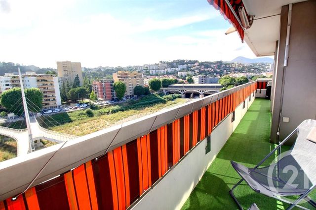 Afficher la photo en grand Appartement F3 à vendre - 3 pièces - 77.0 m2 - NICE - 06 - PROVENCE-ALPES-COTE-D-AZUR - Century 21 Optimmo