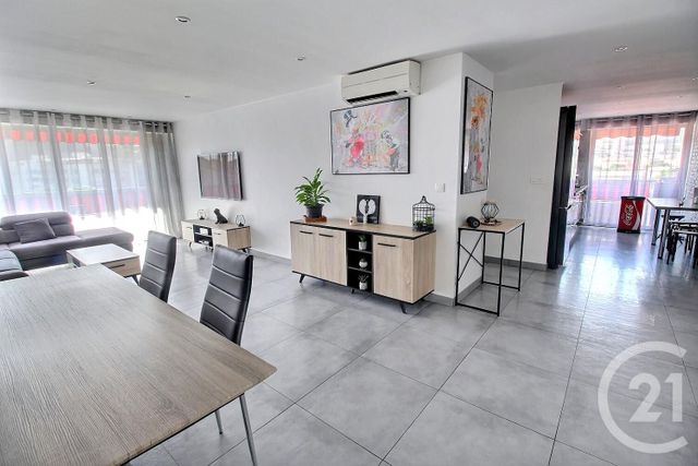 Afficher la photo en grand Appartement F3 à vendre - 3 pièces - 77.0 m2 - NICE - 06 - PROVENCE-ALPES-COTE-D-AZUR - Century 21 Optimmo