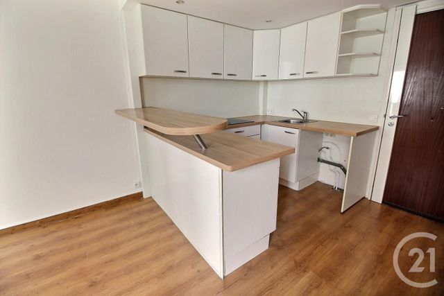 Afficher la photo en grand Appartement F2 à vendre - 2 pièces - 47.29 m2 - NICE - 06 - PROVENCE-ALPES-COTE-D-AZUR - Century 21 Optimmo