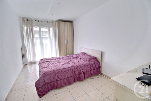 Afficher la photo en grand Appartement F3 à vendre - 3 pièces - 58.0 m2 - NICE - 06 - PROVENCE-ALPES-COTE-D-AZUR - Century 21 Optimmo