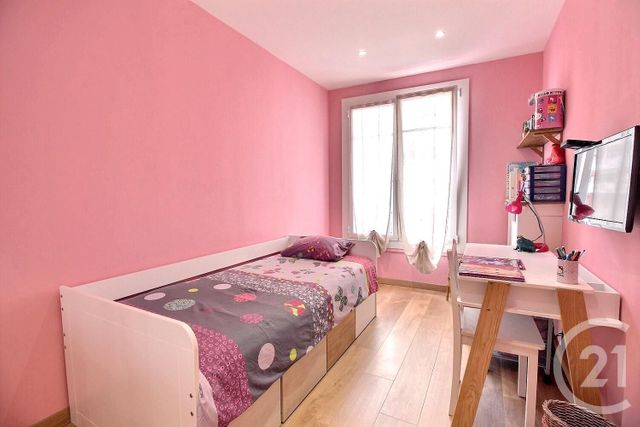 Afficher la photo en grand Appartement F4 à vendre - 4 pièces - 71.14 m2 - NICE - 06 - PROVENCE-ALPES-COTE-D-AZUR - Century 21 Optimmo