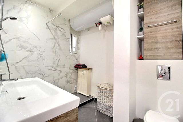 Afficher la photo en grand Appartement F4 à vendre - 4 pièces - 71.14 m2 - NICE - 06 - PROVENCE-ALPES-COTE-D-AZUR - Century 21 Optimmo