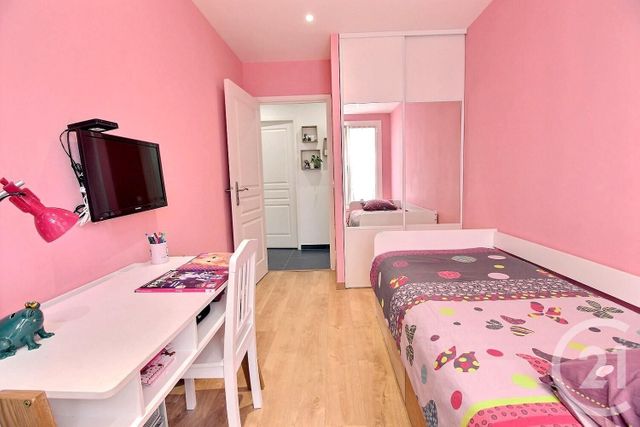 Afficher la photo en grand Appartement F4 à vendre - 4 pièces - 71.14 m2 - NICE - 06 - PROVENCE-ALPES-COTE-D-AZUR - Century 21 Optimmo