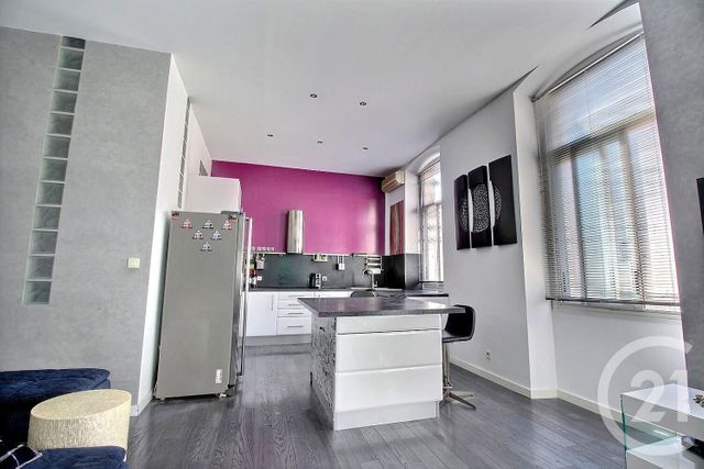 Afficher la photo en grand Appartement F3 à vendre - 2 pièces - 67.27 m2 - NICE - 06 - PROVENCE-ALPES-COTE-D-AZUR - Century 21 Optimmo