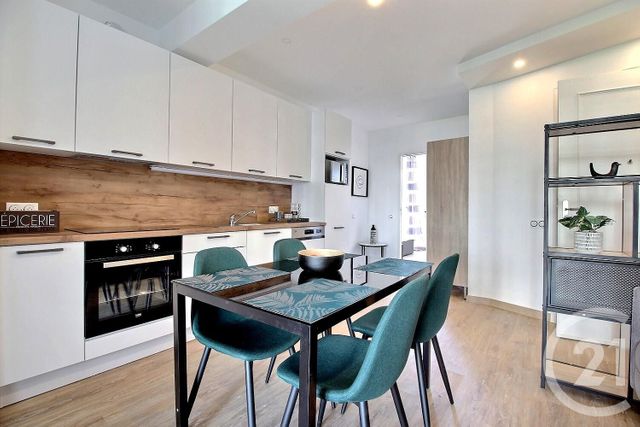 Afficher la photo en grand Appartement F3 à vendre - 3 pièces - 55.0 m2 - NICE - 06 - PROVENCE-ALPES-COTE-D-AZUR - Century 21 Optimmo