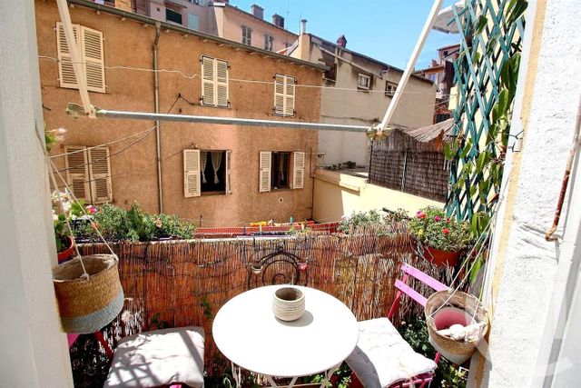 Afficher la photo en grand Appartement F3 à vendre - 3 pièces - 53.0 m2 - NICE - 06 - PROVENCE-ALPES-COTE-D-AZUR - Century 21 Optimmo