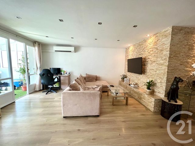 Appartement F3 à vendre - 3 pièces - 76.65 m2 - NICE - 06 - PROVENCE-ALPES-COTE-D-AZUR - Century 21 Optimmo