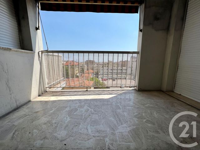 Appartement F2 à vendre - 2 pièces - 43.19 m2 - NICE - 06 - PROVENCE-ALPES-COTE-D-AZUR - Century 21 Optimmo