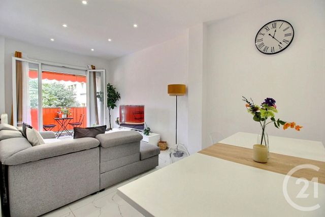 Appartement F4 à vendre - 4 pièces - 94.0 m2 - NICE - 06 - PROVENCE-ALPES-COTE-D-AZUR - Century 21 Optimmo