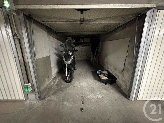 parking à vendre - 11.88 m2 - NICE - 06 - PROVENCE-ALPES-COTE-D-AZUR - Century 21 Optimmo