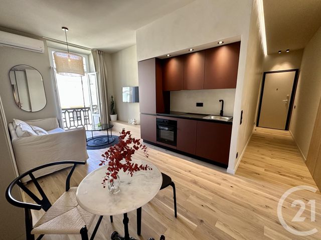 Appartement F3 à vendre - 3 pièces - 46.45 m2 - NICE - 06 - PROVENCE-ALPES-COTE-D-AZUR - Century 21 Optimmo