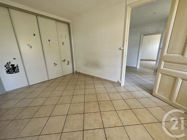 Afficher la photo en grand Appartement F3 à vendre - 3 pièces - 56.02 m2 - NICE - 06 - PROVENCE-ALPES-COTE-D-AZUR - Century 21 Optimmo