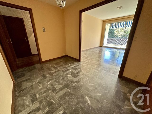 Afficher la photo en grand Appartement F3 à vendre - 3 pièces - 82.73 m2 - NICE - 06 - PROVENCE-ALPES-COTE-D-AZUR - Century 21 Optimmo