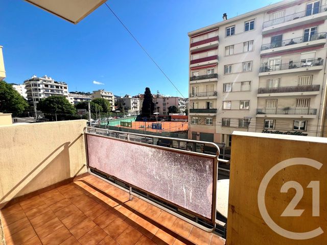 Appartement F1 à vendre - 1 pièce - 29.0 m2 - NICE - 06 - PROVENCE-ALPES-COTE-D-AZUR - Century 21 Optimmo