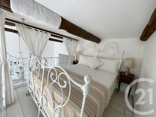 Afficher la photo en grand Appartement F1 à vendre - 1 pièce - 34.56 m2 - MENTON - 06 - PROVENCE-ALPES-COTE-D-AZUR - Century 21 Optimmo