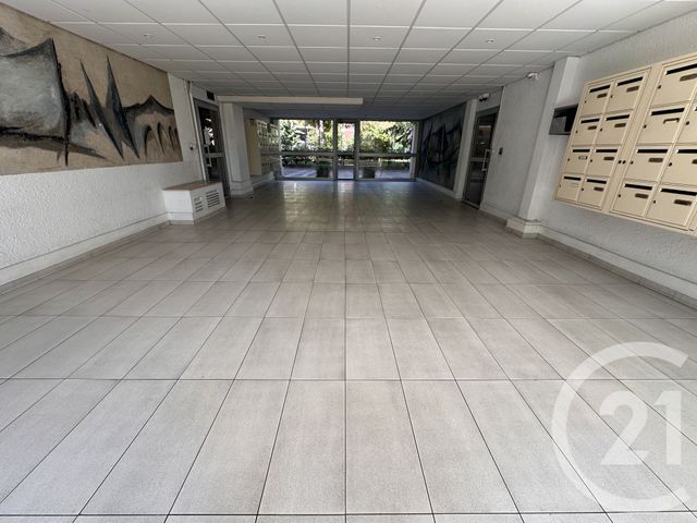 Appartement F4 à vendre - 4 pièces - 84.86 m2 - NICE - 06 - PROVENCE-ALPES-COTE-D-AZUR - Century 21 Optimmo