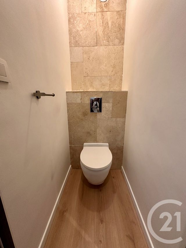 Appartement F4 à vendre - 4 pièces - 84.86 m2 - NICE - 06 - PROVENCE-ALPES-COTE-D-AZUR - Century 21 Optimmo