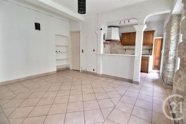 Afficher la photo en grand Appartement F2 à vendre - 2 pièces - 44.02 m2 - NICE - 06 - PROVENCE-ALPES-COTE-D-AZUR - Century 21 Optimmo