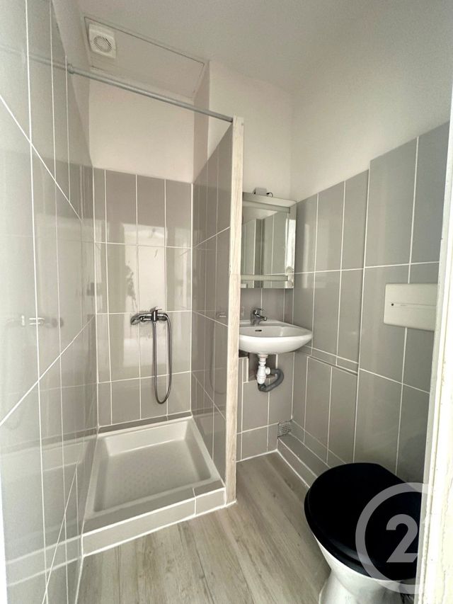 Afficher la photo en grand Appartement F3 à vendre - 3 pièces - 37.66 m2 - NICE - 06 - PROVENCE-ALPES-COTE-D-AZUR - Century 21 Optimmo