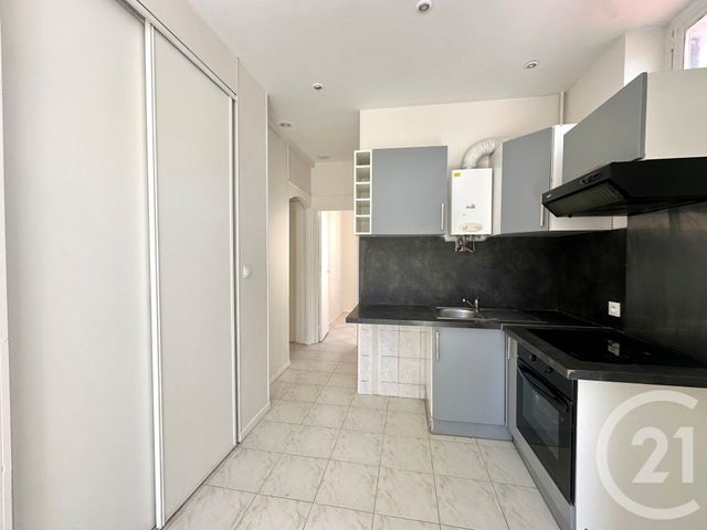 Afficher la photo en grand Appartement F3 à vendre - 3 pièces - 37.66 m2 - NICE - 06 - PROVENCE-ALPES-COTE-D-AZUR - Century 21 Optimmo