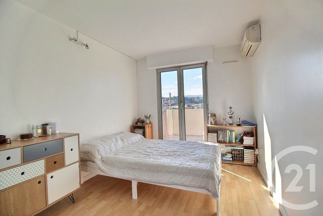 Appartement F4 à vendre - 4 pièces - 78.66 m2 - NICE - 06 - PROVENCE-ALPES-COTE-D-AZUR - Century 21 Optimmo
