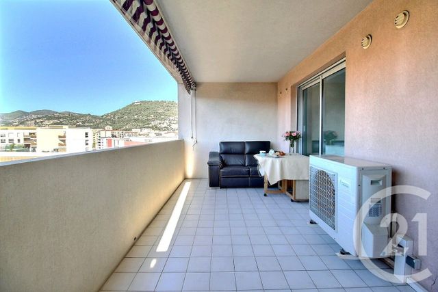 Appartement F4 à vendre - 4 pièces - 78.66 m2 - NICE - 06 - PROVENCE-ALPES-COTE-D-AZUR - Century 21 Optimmo