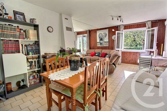 maison à vendre - 4 pièces - 90.12 m2 - TOURRETTE LEVENS - 06 - PROVENCE-ALPES-COTE-D-AZUR - Century 21 Optimmo