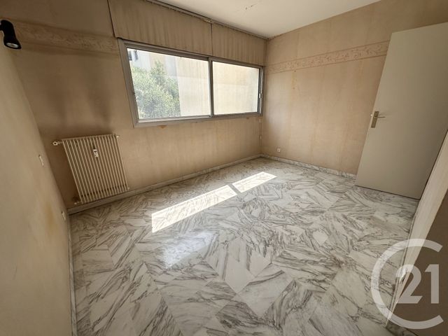 Afficher la photo en grand Appartement F2 à vendre - 2 pièces - 58.05 m2 - NICE - 06 - PROVENCE-ALPES-COTE-D-AZUR - Century 21 Optimmo
