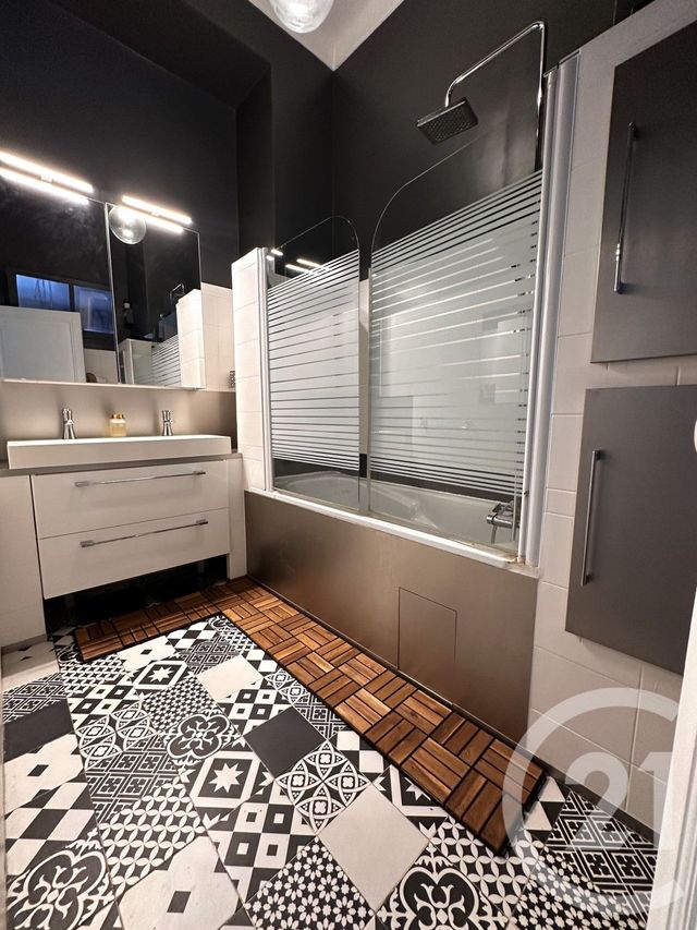 Appartement F3 à vendre - 3 pièces - 95.03 m2 - NICE - 06 - PROVENCE-ALPES-COTE-D-AZUR - Century 21 Optimmo