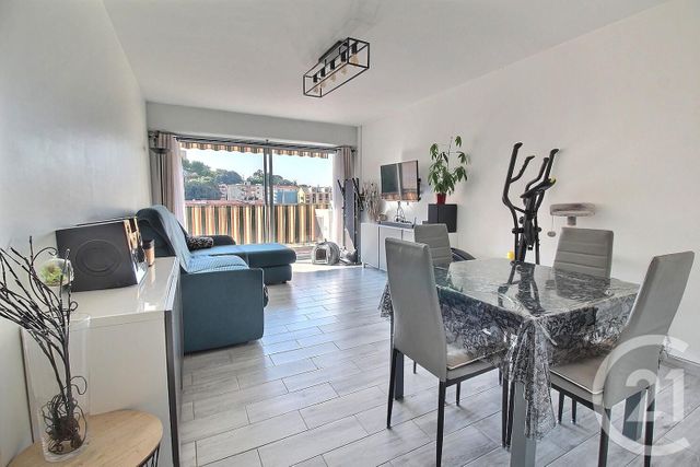 Appartement F3 à vendre - 3 pièces - 69.42 m2 - NICE - 06 - PROVENCE-ALPES-COTE-D-AZUR - Century 21 Optimmo