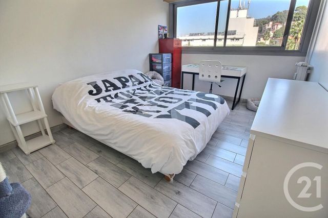 Appartement F3 à vendre - 3 pièces - 69.42 m2 - NICE - 06 - PROVENCE-ALPES-COTE-D-AZUR - Century 21 Optimmo