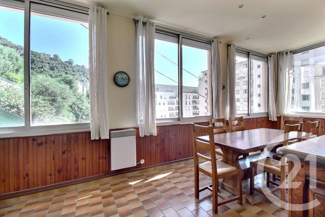 Appartement F5 à vendre - 5 pièces - 100.41 m2 - NICE - 06 - PROVENCE-ALPES-COTE-D-AZUR - Century 21 Optimmo