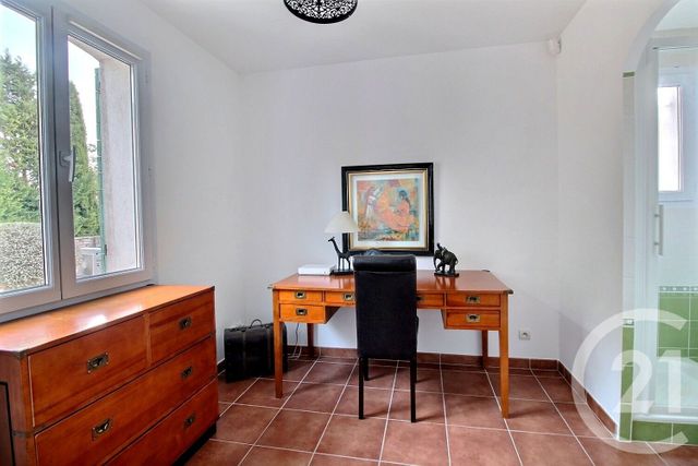 maison à vendre - 7 pièces - 142.0 m2 - ROQUEBRUNE SUR ARGENS - 83 - PROVENCE-ALPES-COTE-D-AZUR - Century 21 Optimmo