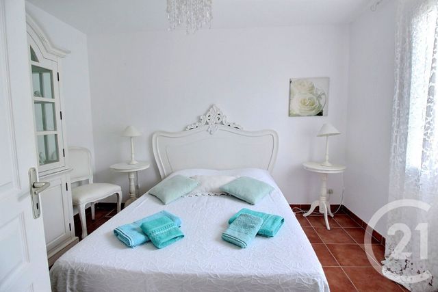 maison à vendre - 7 pièces - 142.0 m2 - ROQUEBRUNE SUR ARGENS - 83 - PROVENCE-ALPES-COTE-D-AZUR - Century 21 Optimmo