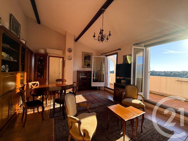 Appartement F5 à vendre - 5 pièces - 99.72 m2 - NICE - 06 - PROVENCE-ALPES-COTE-D-AZUR - Century 21 Optimmo