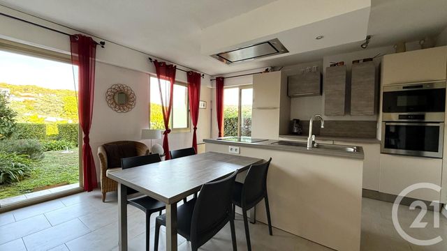 Appartement F4 à vendre - 4 pièces - 68.75 m2 - NICE - 06 - PROVENCE-ALPES-COTE-D-AZUR - Century 21 Optimmo