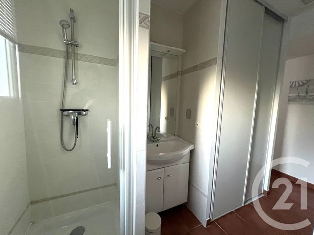 maison à vendre - 7 pièces - 142.0 m2 - ROQUEBRUNE SUR ARGENS - 83 - PROVENCE-ALPES-COTE-D-AZUR - Century 21 Optimmo