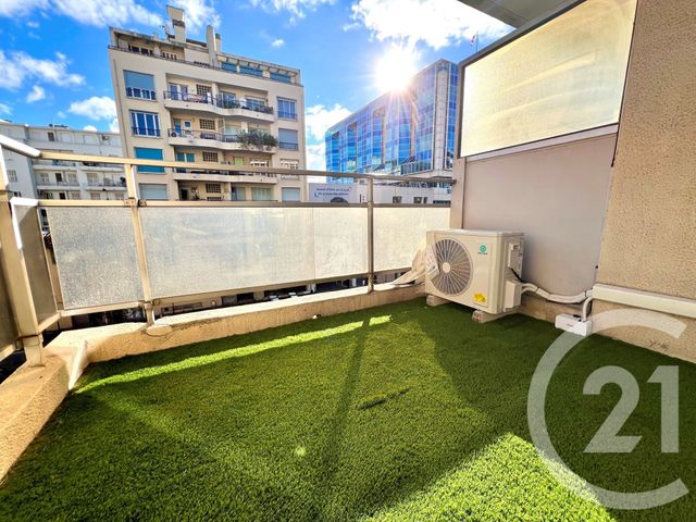 Appartement F4 à vendre - 4 pièces - 66.81 m2 - NICE - 06 - PROVENCE-ALPES-COTE-D-AZUR - Century 21 Optimmo