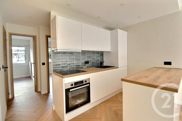Appartement F4 à vendre - 4 pièces - 66.81 m2 - NICE - 06 - PROVENCE-ALPES-COTE-D-AZUR - Century 21 Optimmo