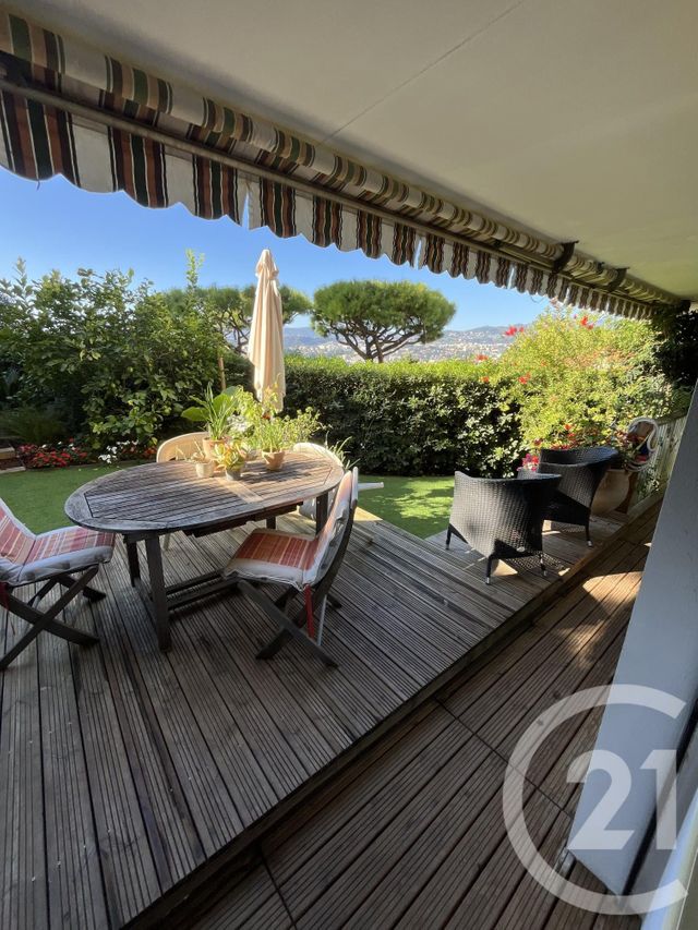 Appartement F3 à vendre - 3 pièces - 65.2 m2 - NICE - 06 - PROVENCE-ALPES-COTE-D-AZUR - Century 21 Optimmo