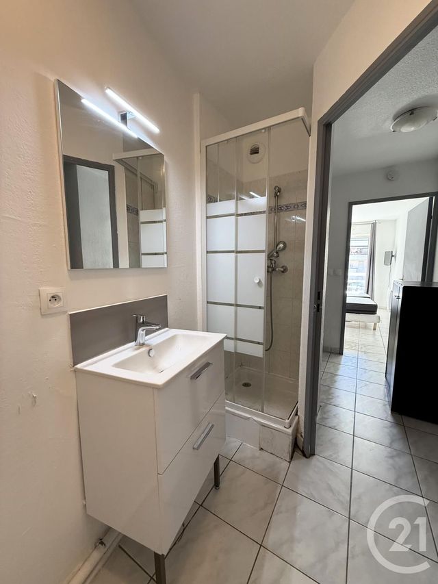 Appartement Studio à vendre - 1 pièce - 19.36 m2 - CANNES LA BOCCA - 06 - PROVENCE-ALPES-COTE-D-AZUR - Century 21 Optimmo